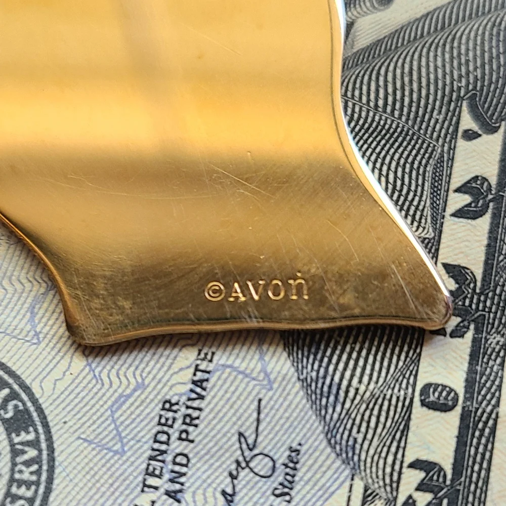 Gold Avon America Flag Money Clip